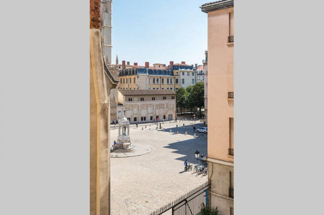 Apartamento Loft Coeur Du Vieux Lyon Exterior foto